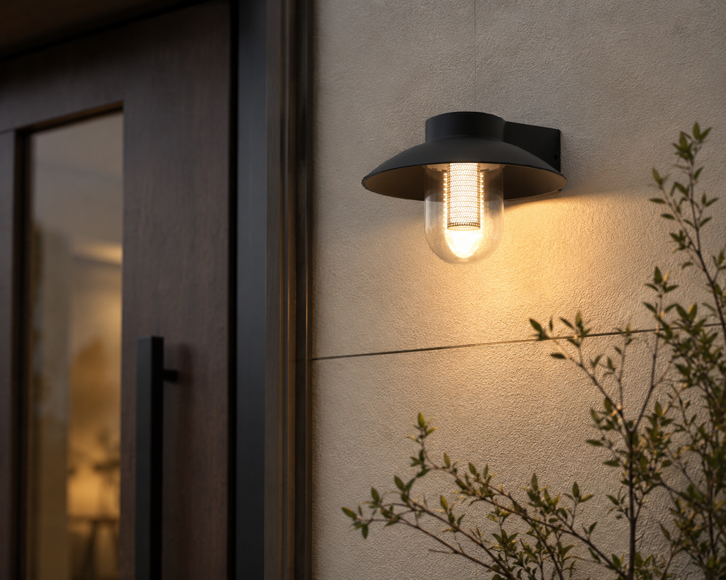 Solaris Wall Light Carbon Black