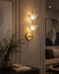Flora Wall Lamp